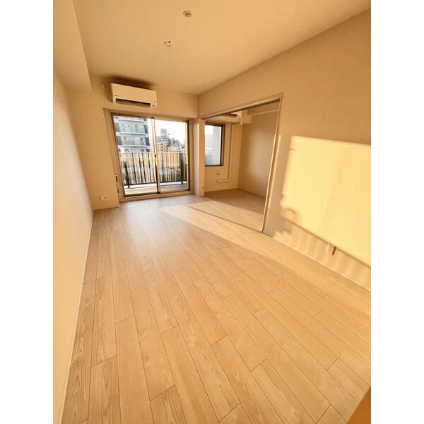 スプランディッド天王寺SOUTH5階1LDK リビングの画像