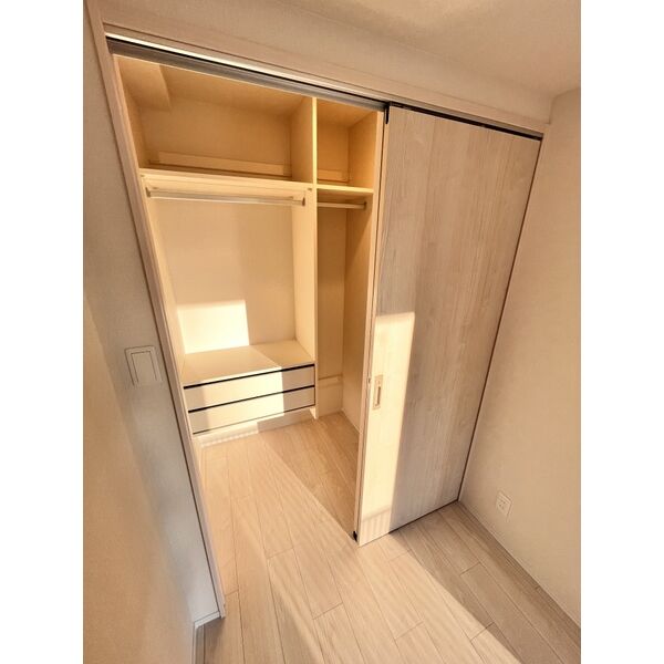 スプランディッド天王寺SOUTH5階1LDK 収納の画像