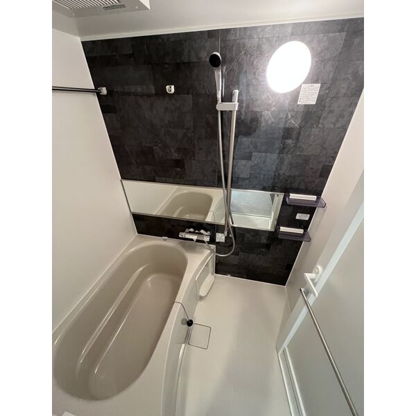 ルフォンプログレ南森町7階1LDK お風呂の画像