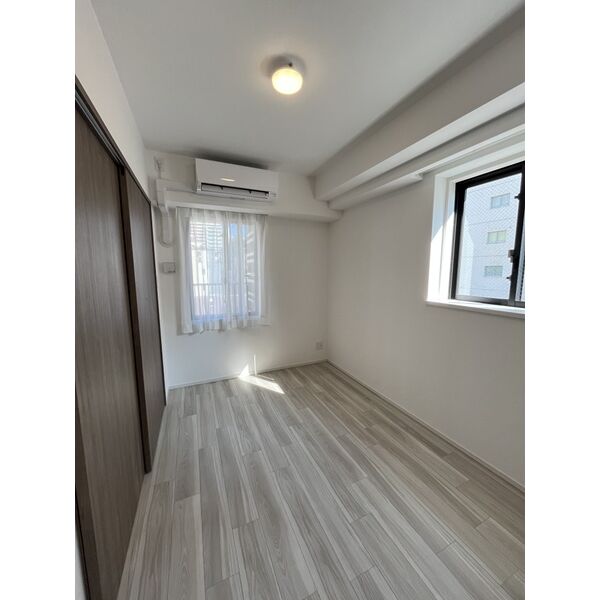 ルフォンプログレ南森町3階1LDK 部屋①の画像