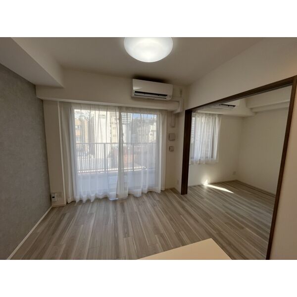 ルフォンプログレ南森町3階1LDK 部屋②の画像