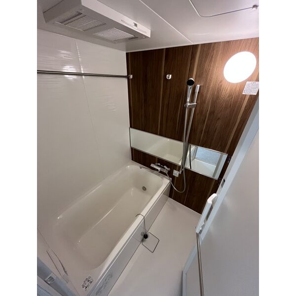 ルフォンプログレ南森町5階2LDK お風呂の画像