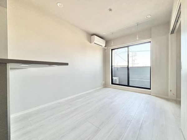 Maururu高畑1階1LDK リビングの画像