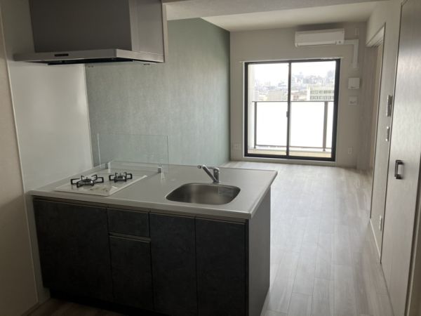 ブランシエスタ南吹田パークサイド8階1LDK リビングの画像