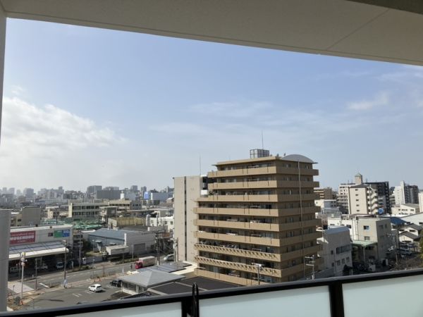ブランシエスタ南吹田パークサイド8階1LDK 景観の画像