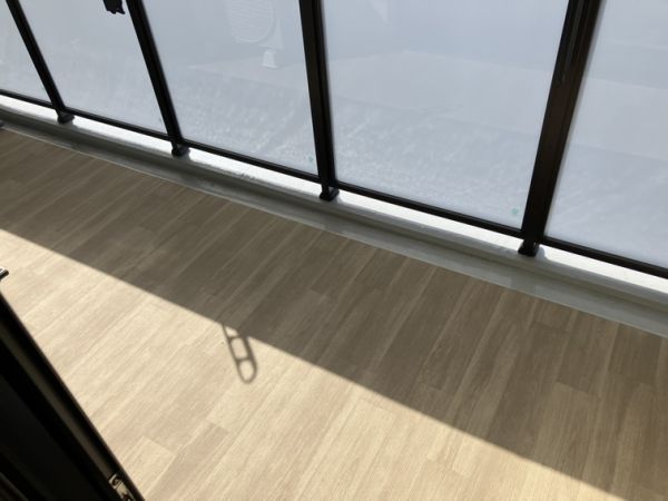 ブランシエスタ南吹田パークサイド9階1LDK ベランダの画像