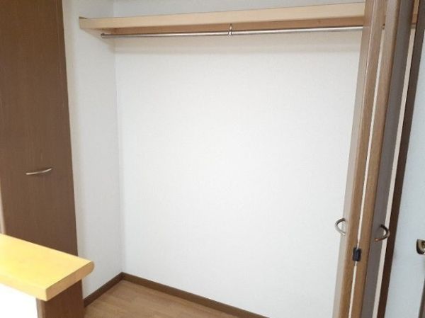 ヴィラ・イレブンス1階1R 収納の画像