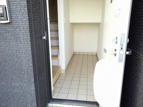 ブランシュシュ3階1LDK 玄関の画像