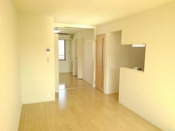 ブランシュシュ3階1LDK 部屋②の画像