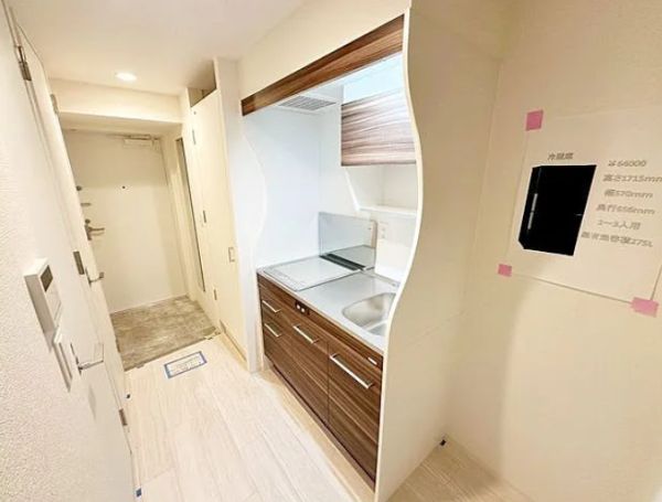 セレニテ東梅田アリエ14階2K キッチンの画像