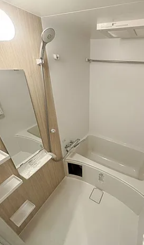 セレニテ東梅田アリエ13階2K お風呂の画像