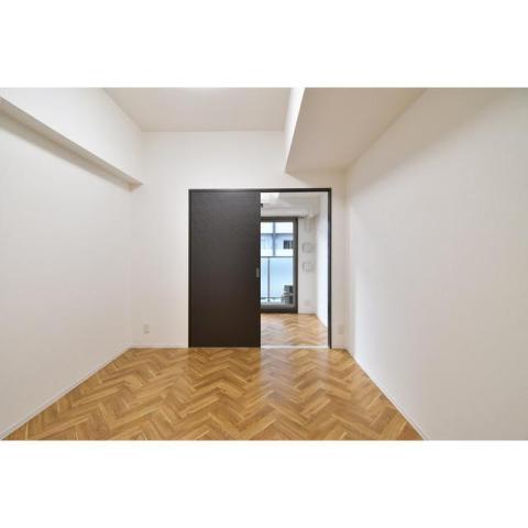 ArtizA金山3階1DK リビングの画像