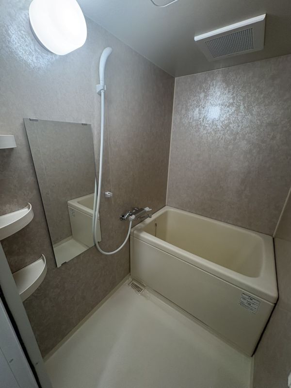 クレストコート難波サウス4階1K お風呂の画像