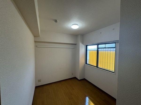 サクセスパレス桜塚3階2LDK 部屋②の画像