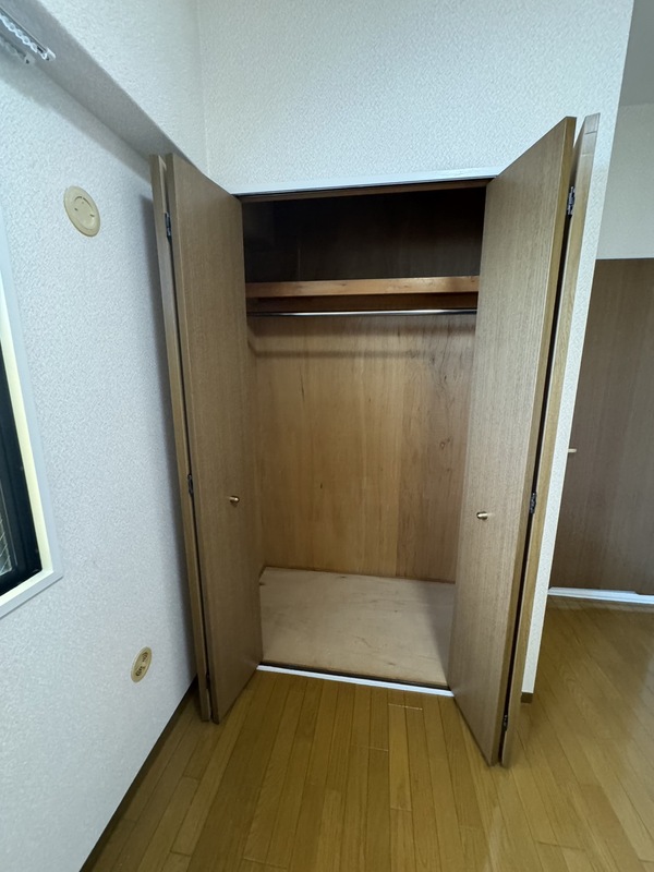 サクセスパレス桜塚3階2LDK 収納の画像