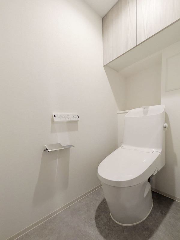 ジオタワー堺筋本町6階1LDK トイレの画像