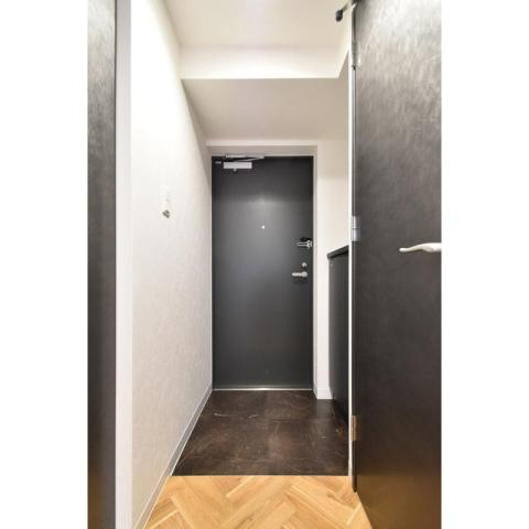 ArtizA金山9階1DK 玄関の画像
