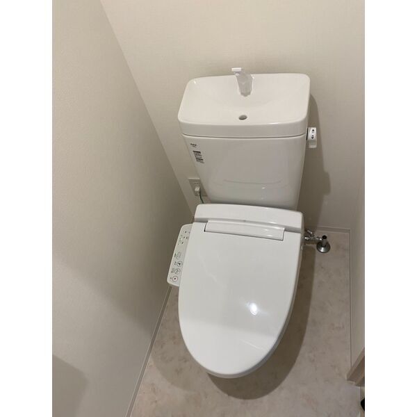 メイクス天王寺南7階1DK トイレの画像