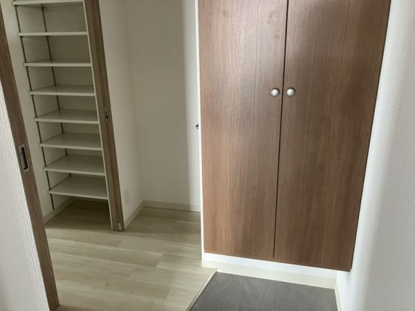 ArtizA堺15階1LDK 玄関の画像