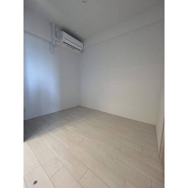 スプランディッド大阪NAMBA LINE8階3LDK 部屋②の画像