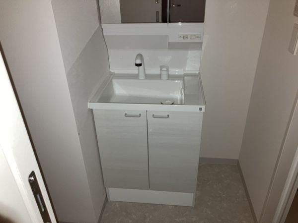 WORVE吹田江坂3階1LDK 洗面所の画像