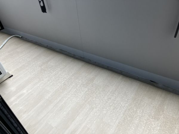 WORVE吹田江坂3階1LDK ベランダの画像