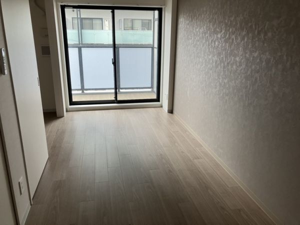 WORVE吹田江坂4階2K リビングの画像