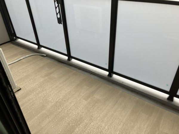 WORVE吹田江坂5階1LDK ベランダの画像