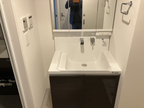 WORVE吹田江坂6階1LDK 洗面所の画像