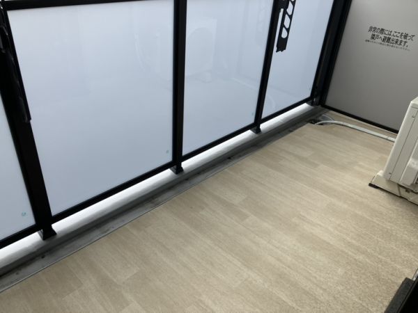 WORVE吹田江坂8階2K ベランダの画像