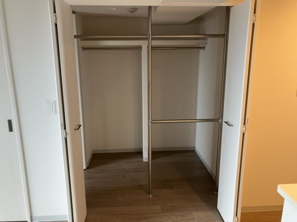 WORVE吹田江坂9階1LDK 収納の画像