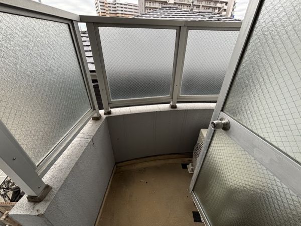 ベルメゾンみくに 3階1R ベランダの画像
