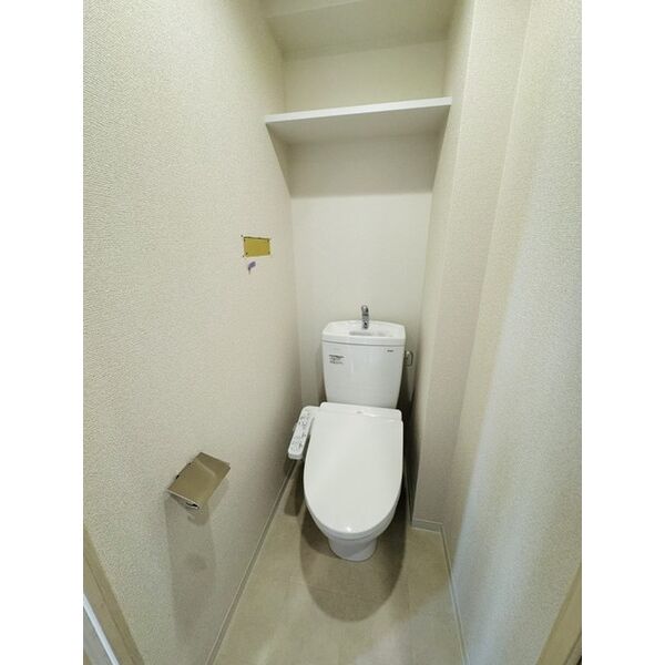 ファーストフィオーレ十三エリオ2階1K トイレの画像