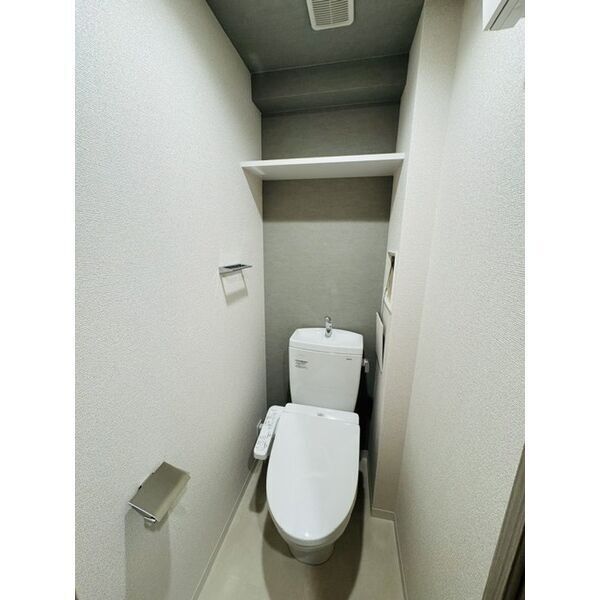 ファーストフィオーレ十三エリオ3階1K トイレの画像