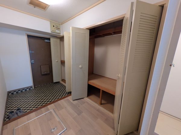 あべのベルタ5階1R 収納の画像