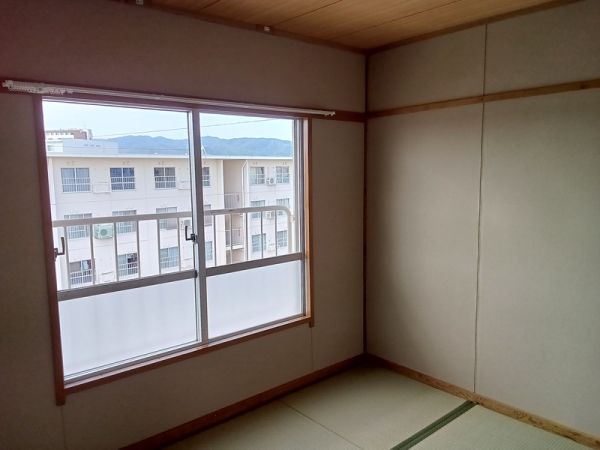 伊丹池尻2号棟5階3DK 部屋②の画像
