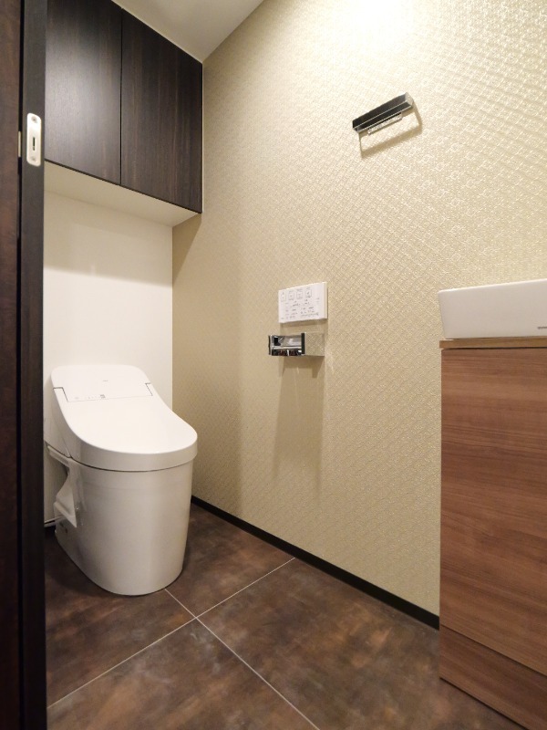 プレジオ北浜2階2LDK トイレの画像