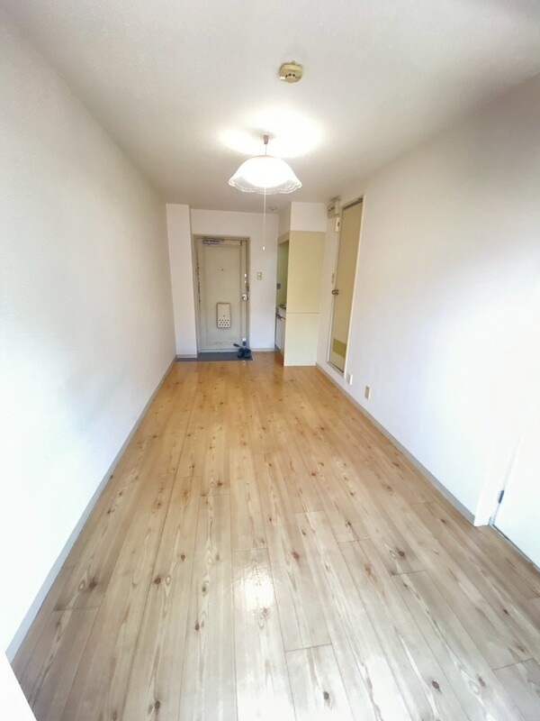 アプトン新大阪 3階1R 部屋①の画像