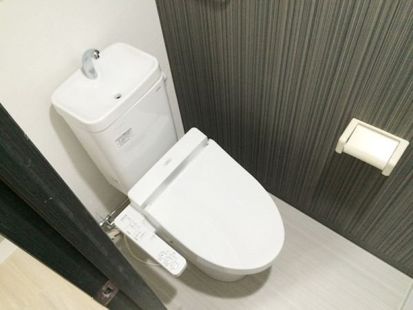 マルミーナ今里5階1DK トイレの画像