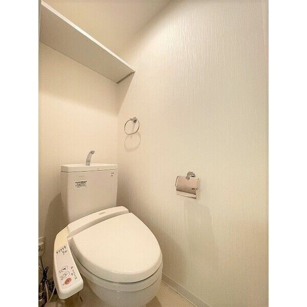リエス尼崎東9階1K トイレの画像