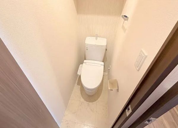 ヴィーナス今里9階1DK トイレの画像