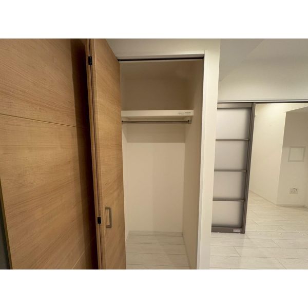 シーズンフラッツ靱本町3階1LDK 収納の画像