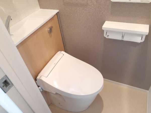 ハピネス2階1LDK トイレの画像